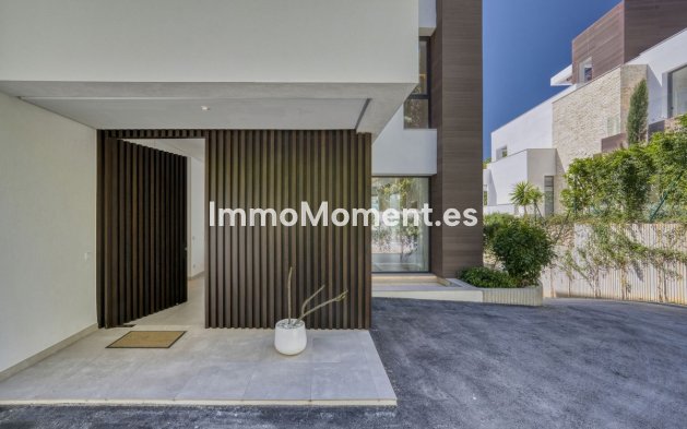 Wiederverkauf - Villa - Marbella - Marbella Centro