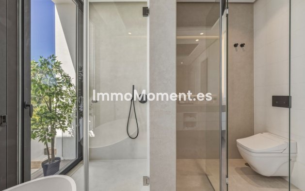 Wiederverkauf - Villa - Marbella - Marbella Centro