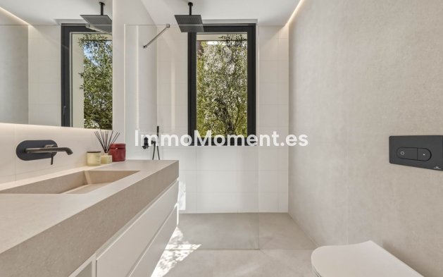 Wiederverkauf - Villa - Marbella - Marbella Centro