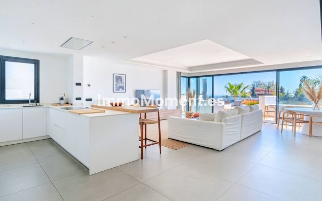 Wiederverkauf - Wohnung - Estepona  - Estepona Centro