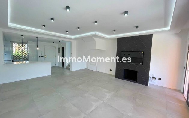 Revente - Maison mitoyenne - Estepona  - New Golden Mile