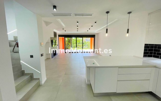 Revente - Maison mitoyenne - Estepona  - New Golden Mile