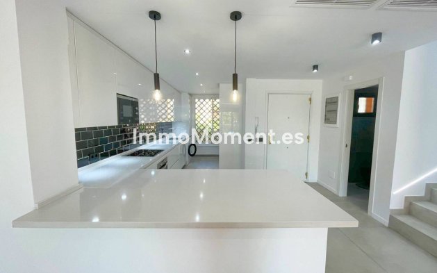 Revente - Maison mitoyenne - Estepona  - New Golden Mile