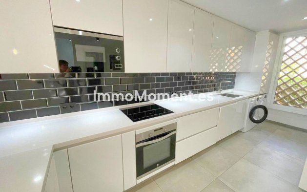 Revente - Maison mitoyenne - Estepona  - New Golden Mile