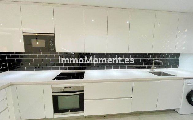 Revente - Maison mitoyenne - Estepona  - New Golden Mile