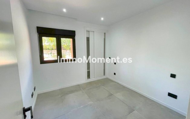 Revente - Maison mitoyenne - Estepona  - New Golden Mile