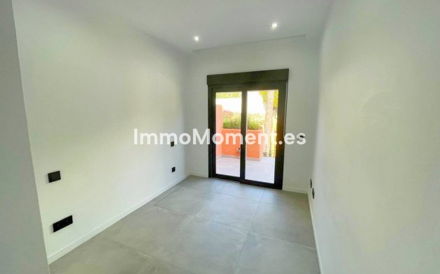 Revente - Maison mitoyenne - Estepona  - New Golden Mile