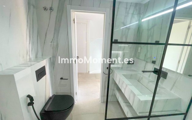 Revente - Maison mitoyenne - Estepona  - New Golden Mile