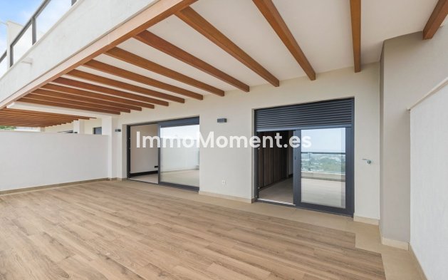 Resale - Apartment - Marbella - Nueva Andalucía