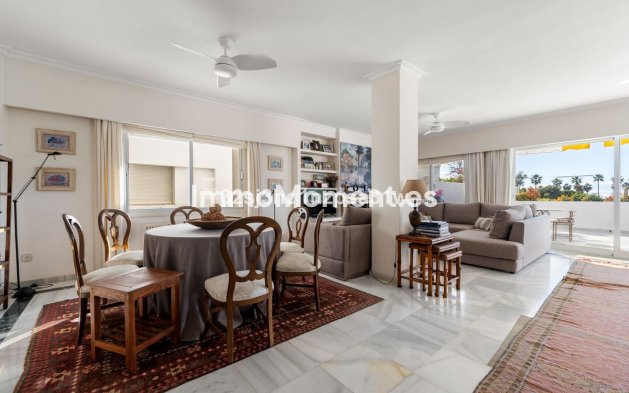 Wiederverkauf - Wohnung - Marbella - Guadalmina Baja