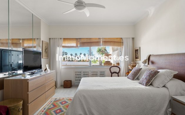 Wiederverkauf - Wohnung - Marbella - Guadalmina Baja