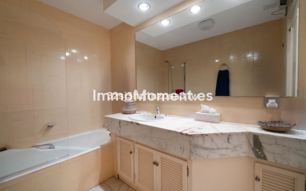 Wiederverkauf - Wohnung - Marbella - Guadalmina Baja