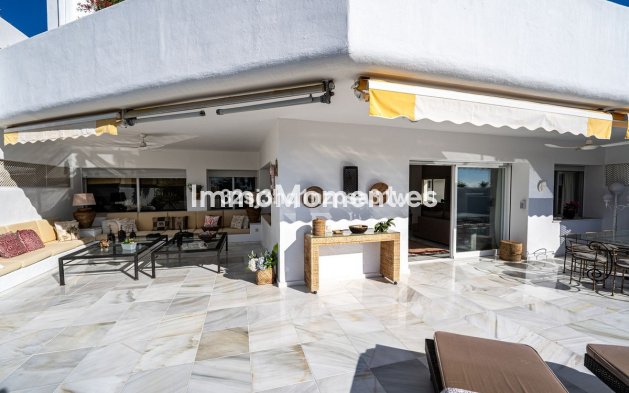 Wiederverkauf - Wohnung - Marbella - Guadalmina Baja
