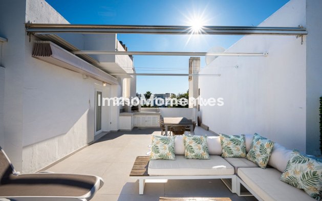 Revente - Appartement - Marbella - Nueva Andalucía
