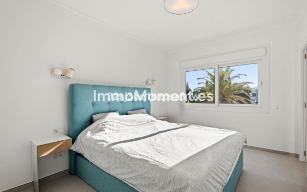 Revente - Appartement - Marbella - Nueva Andalucía