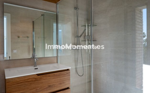 Revente - Appartement - Marbella - Nueva Andalucía