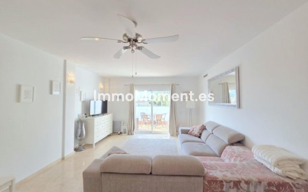 Resale - Apartment - Manilva - La Duquesa