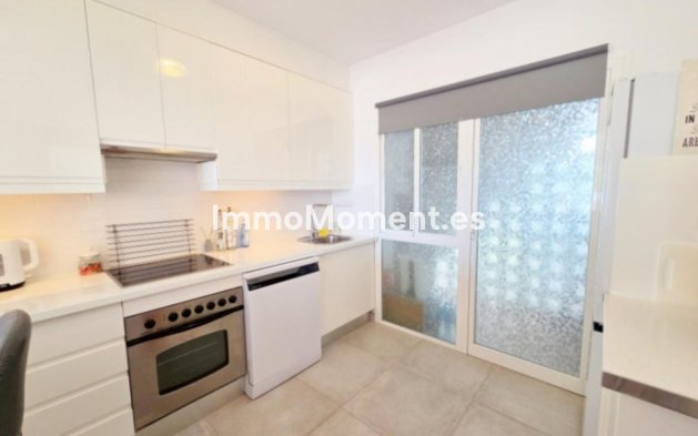 Resale - Apartment - Manilva - La Duquesa