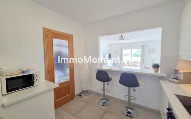 Resale - Apartment - Manilva - La Duquesa