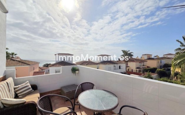 Resale - Apartment - Manilva - La Duquesa