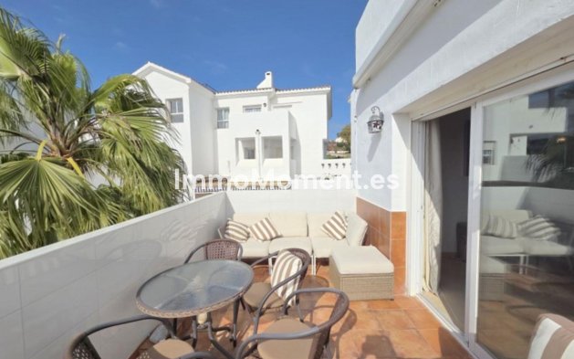 Resale - Apartment - Manilva - La Duquesa