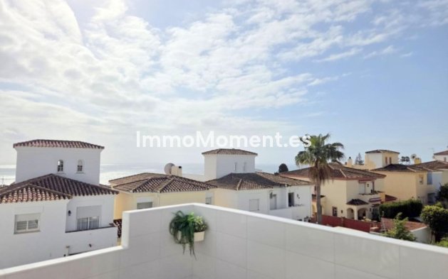 Resale - Apartment - Manilva - La Duquesa