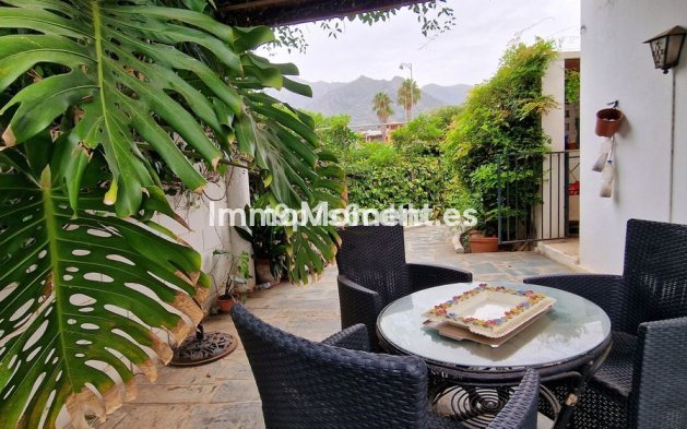 Reventa - Villa - Marbella - Marbella Centro