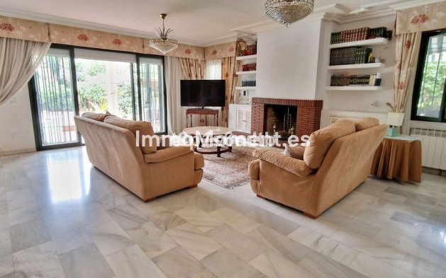 Reventa - Villa - Marbella - Marbella Centro