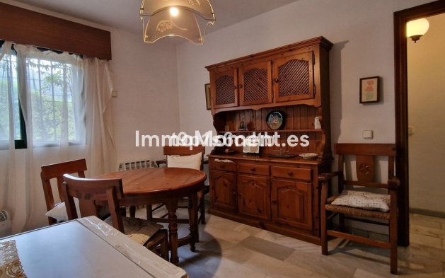 Reventa - Villa - Marbella - Marbella Centro