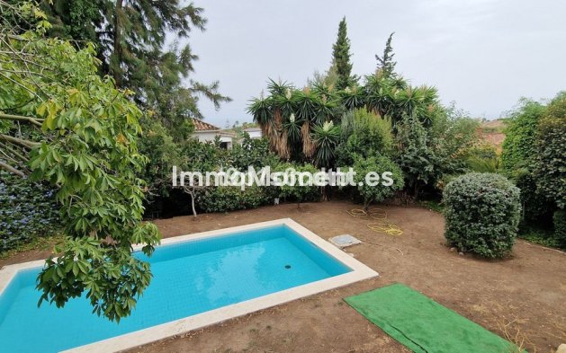 Reventa - Villa - Marbella - Marbella Centro