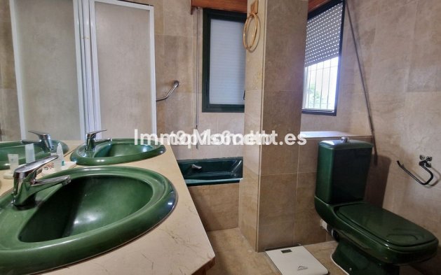 Reventa - Villa - Marbella - Marbella Centro