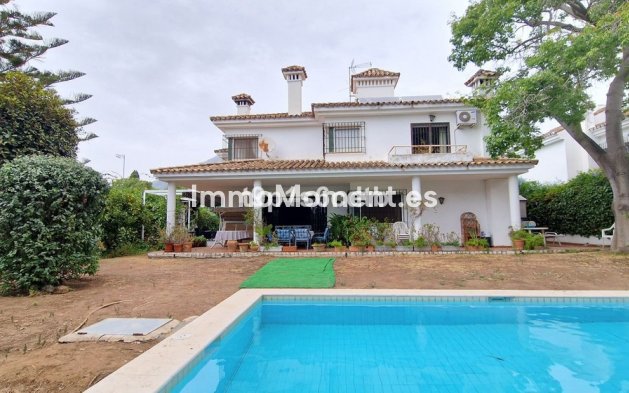 Reventa - Villa - Marbella - Marbella Centro