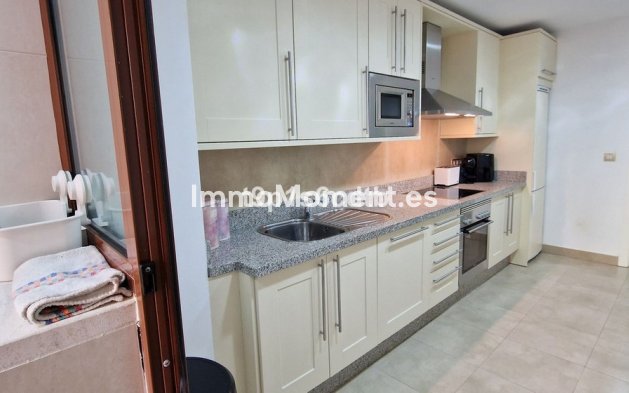 Reventa - Apartamento - Benahavís - Benahavís Centro