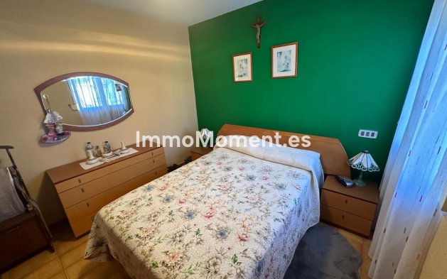 Revente - Villa - Intérieur                       - Churriana