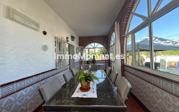 Revente - Villa - Intérieur                       - Churriana