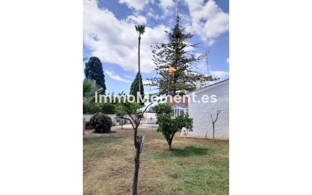 Revente - Villa - Intérieur                       - Churriana