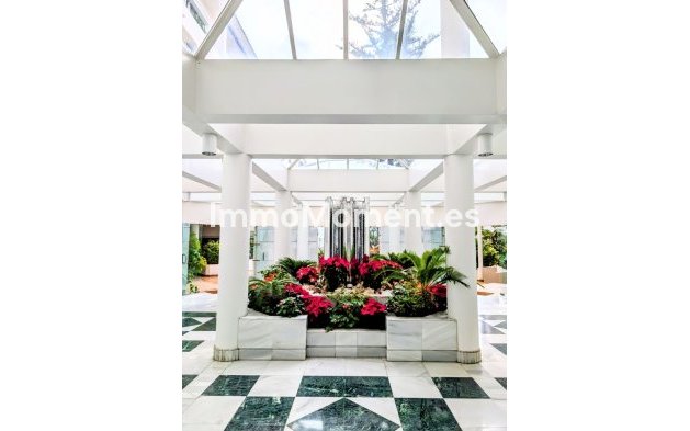 Wiederverkauf - Wohnung - Marbella - San Pedro de Alcántara