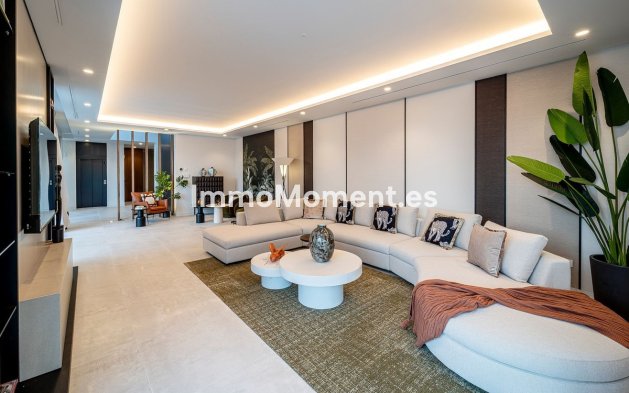 Revente - Villa individuelle - Estepona  - New Golden Mile