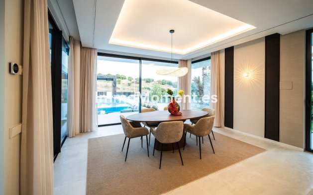 Revente - Villa individuelle - Estepona  - New Golden Mile
