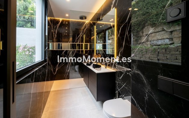 Revente - Villa individuelle - Estepona  - New Golden Mile