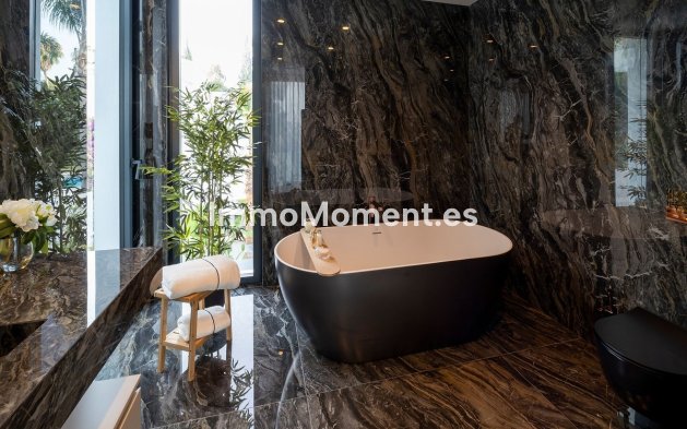 Revente - Villa individuelle - Estepona  - New Golden Mile