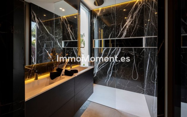 Revente - Villa individuelle - Estepona  - New Golden Mile