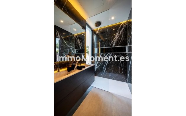 Revente - Villa individuelle - Estepona  - New Golden Mile