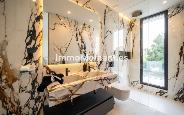 Revente - Villa individuelle - Estepona  - New Golden Mile