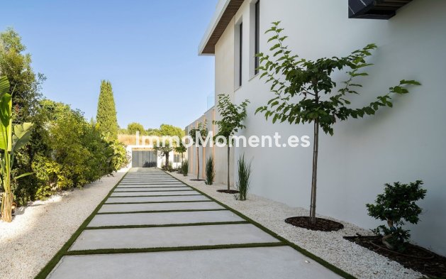 Revente - Villa individuelle - Estepona  - New Golden Mile
