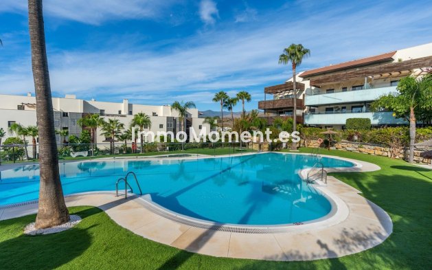 Resale - Apartment - Málaga - Benahavís