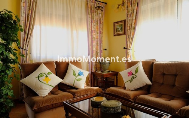 Wiederverkauf - Villa - Orihuela - Orihuela Centro