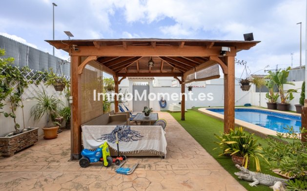 Resale - Villa - Los Montesinos - Los Montesinos Centro