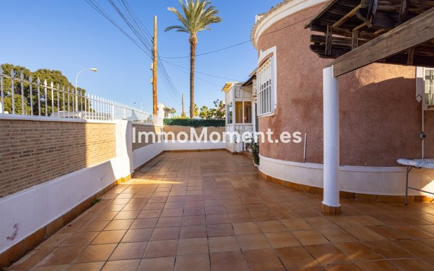 Wiederverkauf - Villa - Torrevieja - Torrevieja Centro