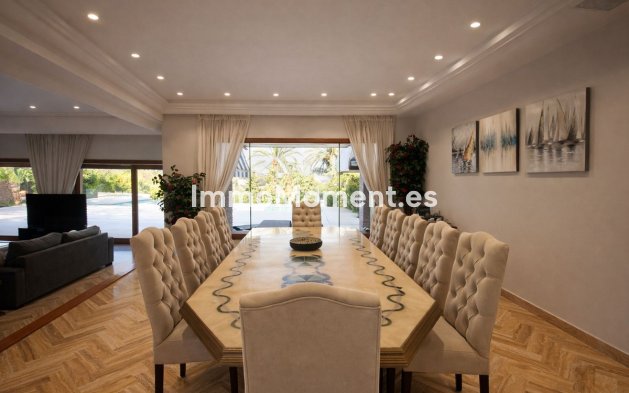 Revente - Villa - Marbella - Puerto Banús